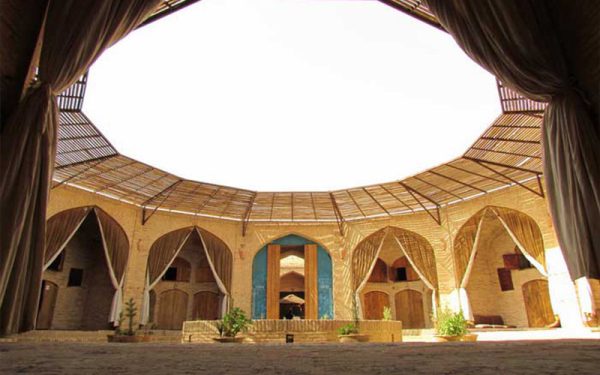 Zein-o-din Caravanserai