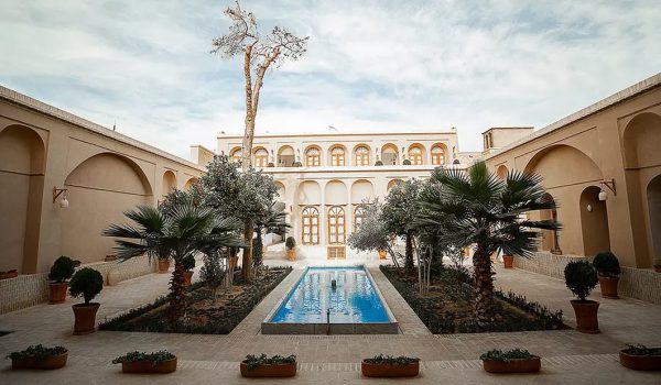 Hooman Boutique Hotel