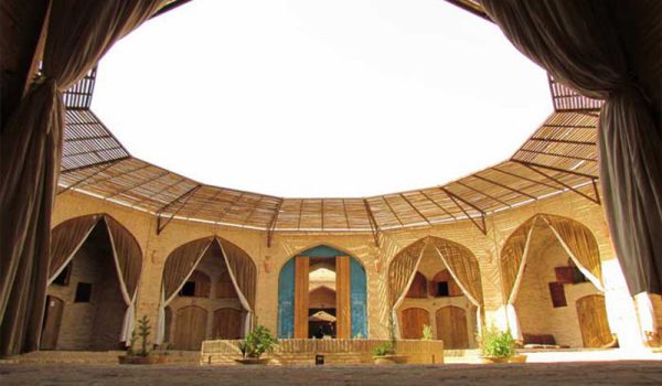 Zein-o-din Caravanserai